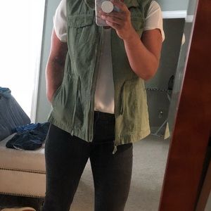 Merona military green vest